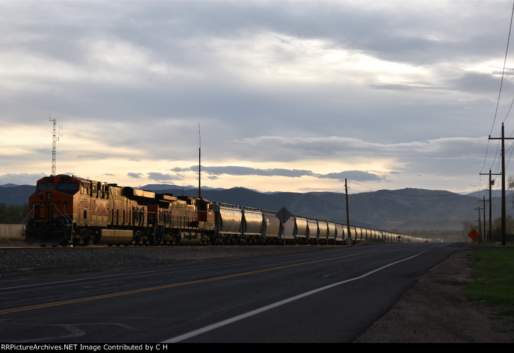 BNSF 6693/1085